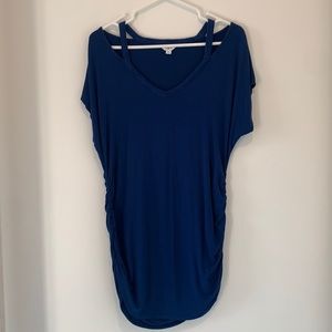Maternity Thyme blue T-shirt. Size M